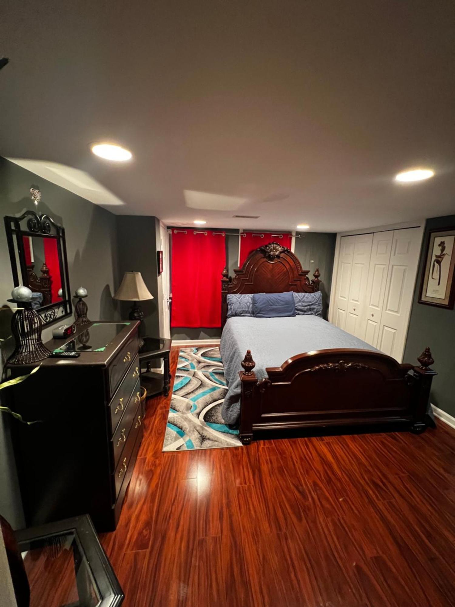 Quiet And Spacious Room1 *
